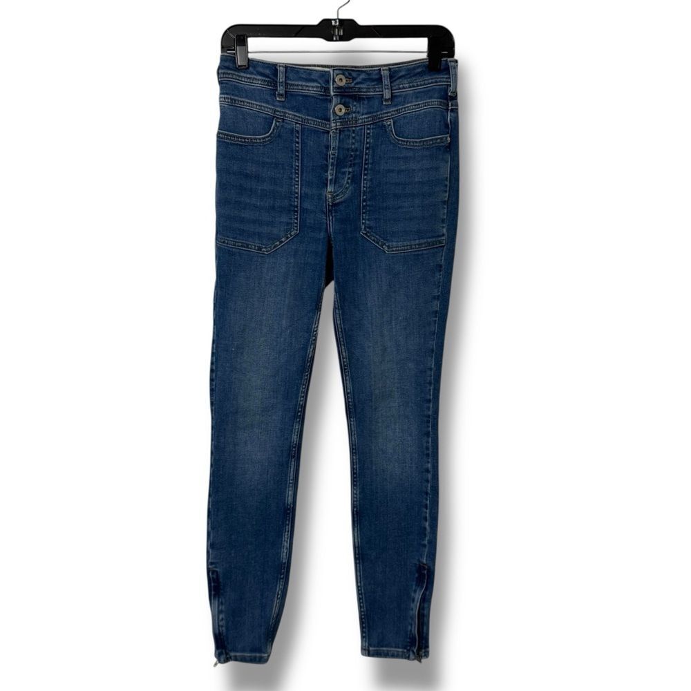 Pilcro High Rise Slim Fit Jeans 27 Dark Wash Model Off Duty Clean Core